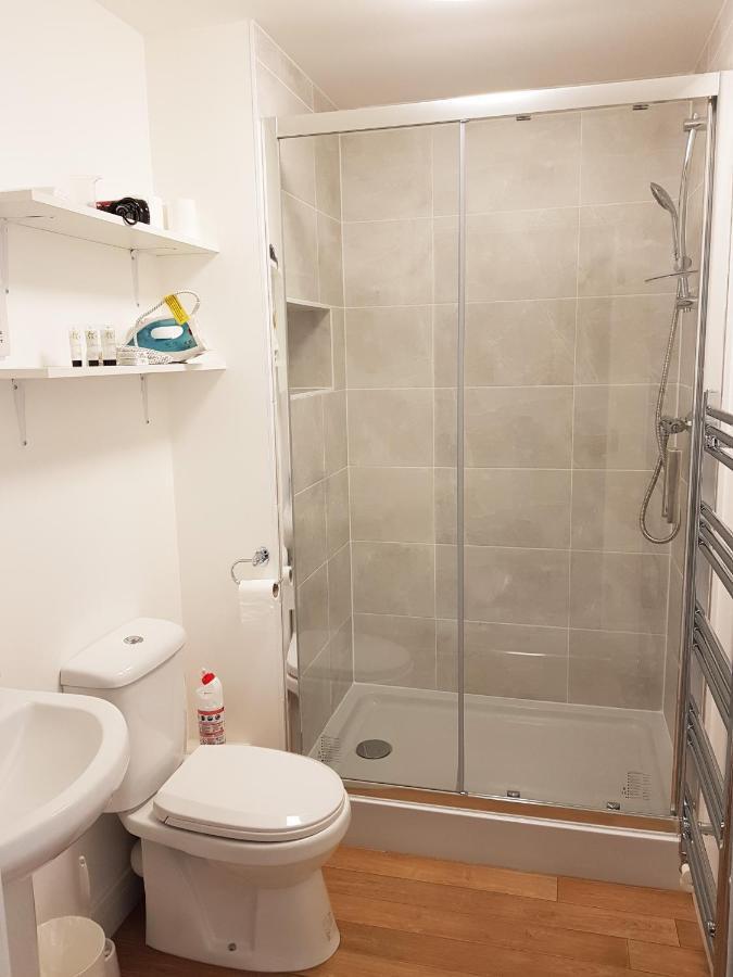 Ybc Court, Aldershot Apartment Luaran gambar