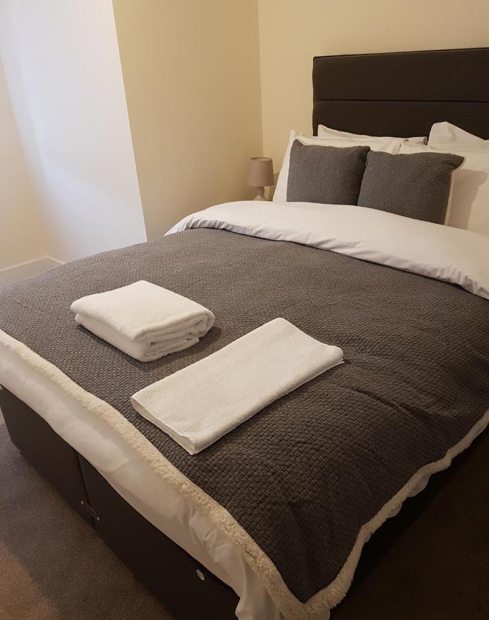 Ybc Court, Aldershot Apartment Luaran gambar