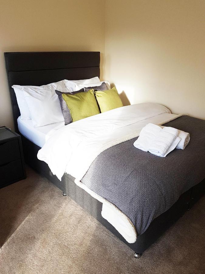 Ybc Court, Aldershot Apartment Luaran gambar