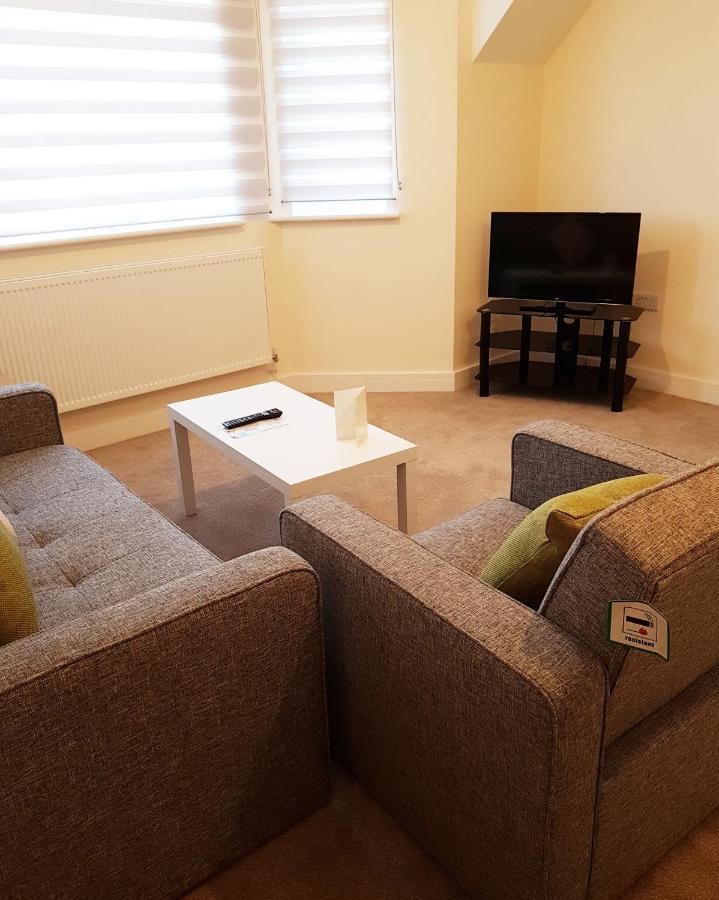 Ybc Court, Aldershot Apartment Luaran gambar
