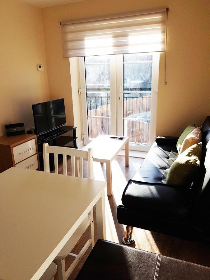Ybc Court, Aldershot Apartment Luaran gambar