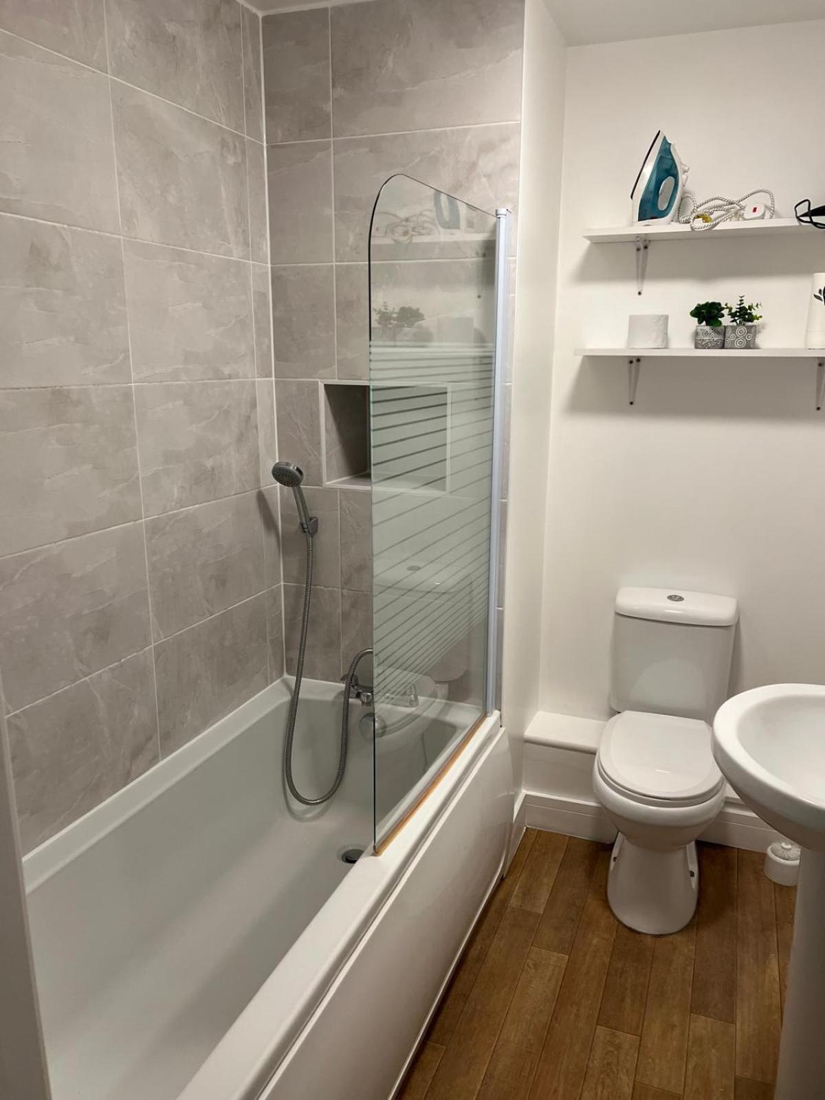 Ybc Court, Aldershot Apartment Luaran gambar
